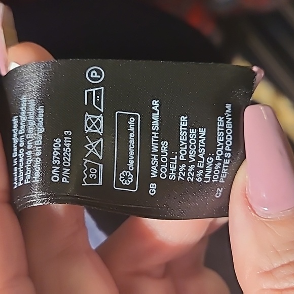 H&M open front zipper Blazer with asymmetrical front hem - Picture 8 of 8